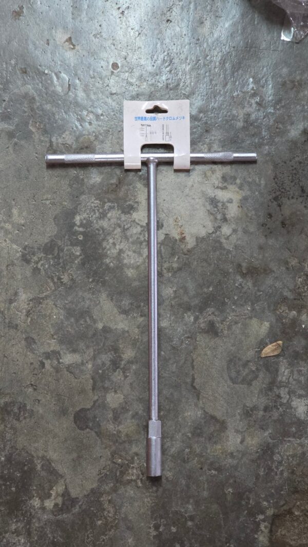 KD-TL-HT-05985 บล็อกตัวทียาว Champion 10 mm