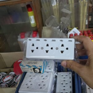 KD-EL-SP-10656 ปลั๊ก 3 ที่ มีกราวด์ VENA (GR1633)